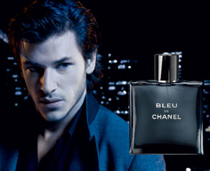 香奈儿蔚蓝男士淡香水多少一瓶?香奈儿香氛体验无价的自由精神之旅_万表网