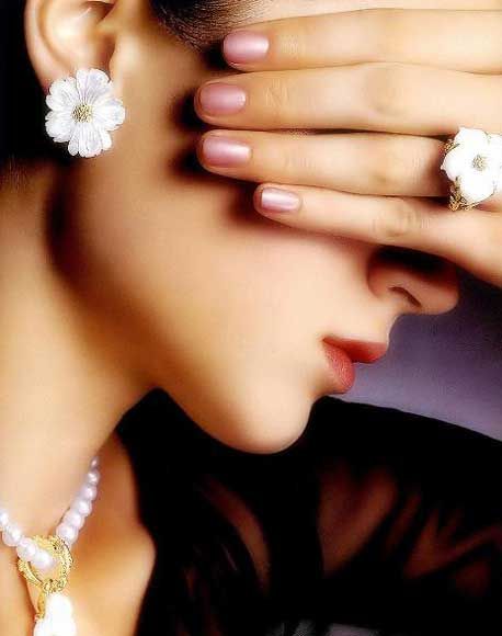 为你揭秘中国最好的珠宝品牌前十名,究竟花落