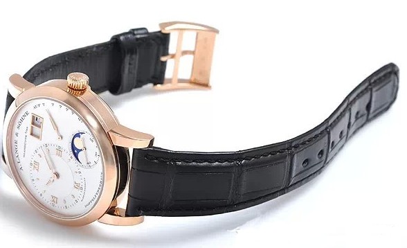 春节购表应该注意哪些方面?