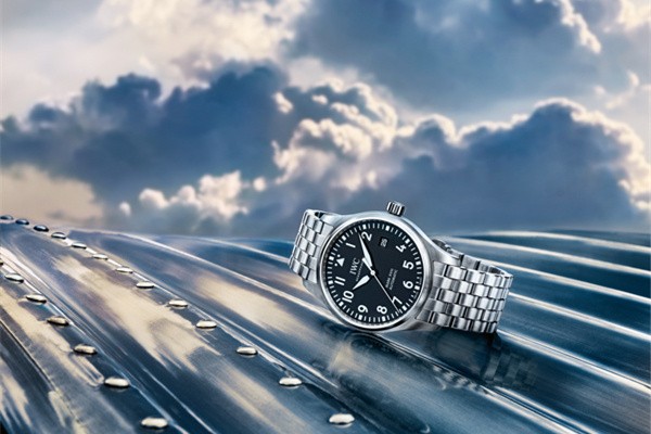 2016SIHH万国表隆重推出全新飞行员腕表系列